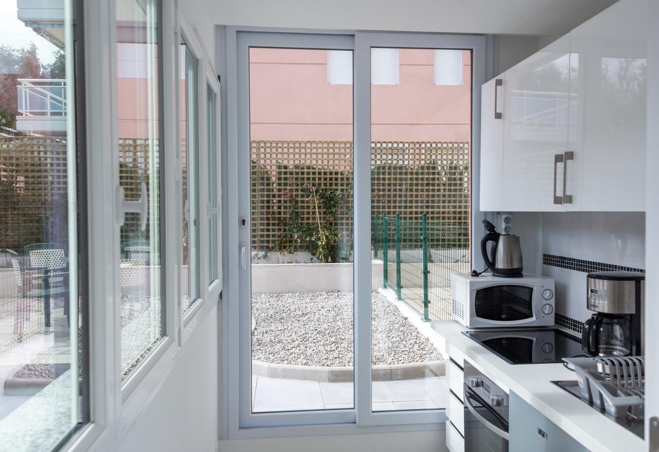 Hotel Et Appartements Reine D'Azur Roquebrune-Cap-Martin Exterior foto